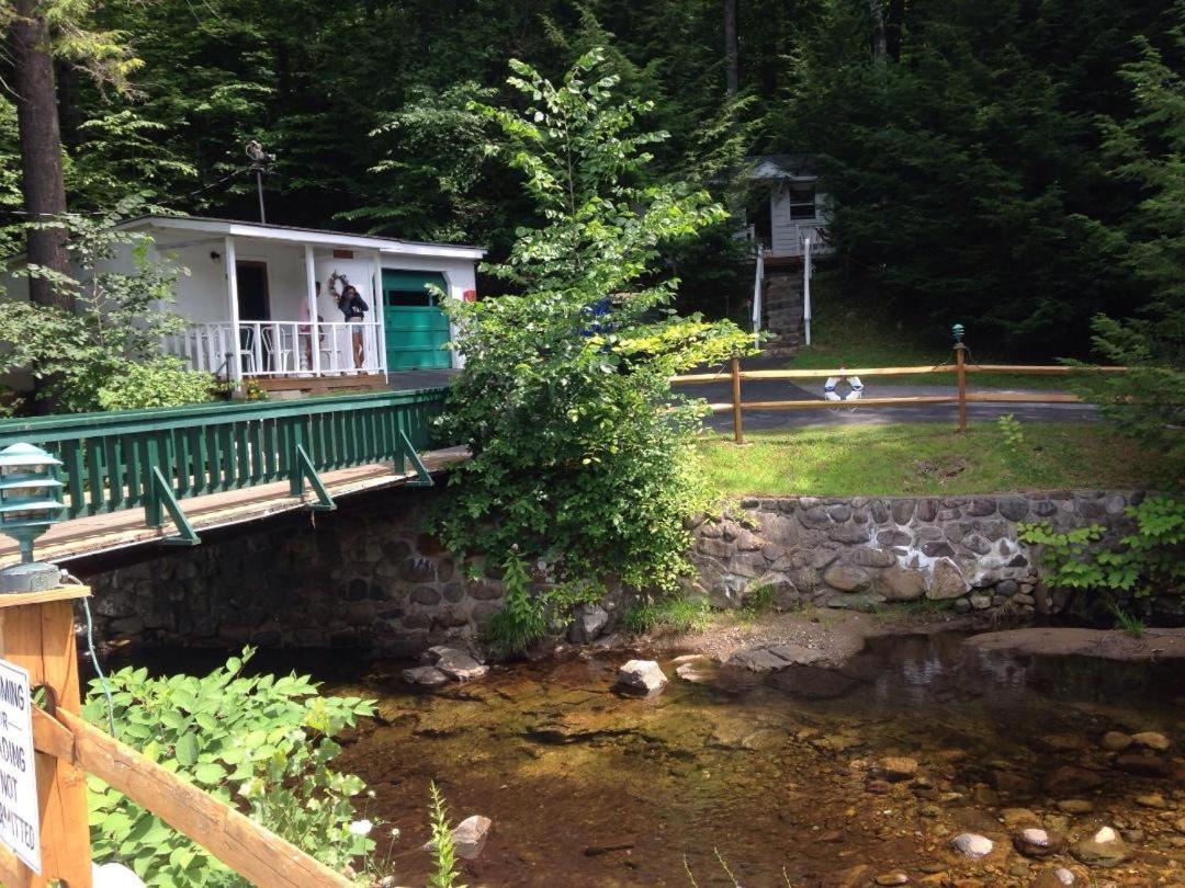 Brookside Motel & Cabins Lake George Exterior photo